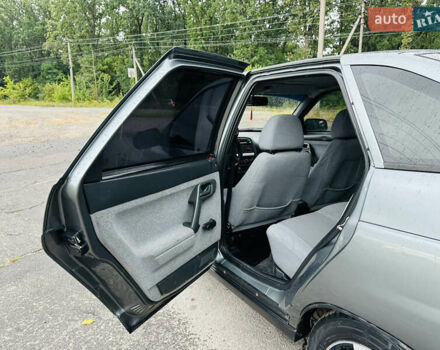 Серый ВАЗ 2112, объемом двигателя 1.6 л и пробегом 181 тыс. км за 2500 $, фото 32 на Automoto.ua