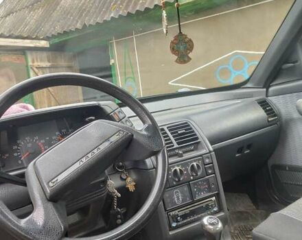 Серый ВАЗ 2112, объемом двигателя 1.5 л и пробегом 157 тыс. км за 2600 $, фото 4 на Automoto.ua