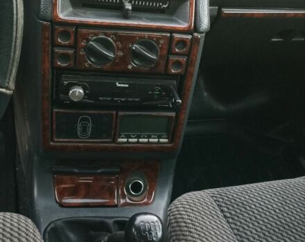 Сірий ВАЗ 2112, об'ємом двигуна 1.6 л та пробігом 300 тис. км за 1800 $, фото 5 на Automoto.ua