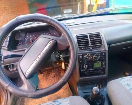 Сірий ВАЗ 2112, об'ємом двигуна 1.6 л та пробігом 278 тис. км за 1429 $, фото 4 на Automoto.ua