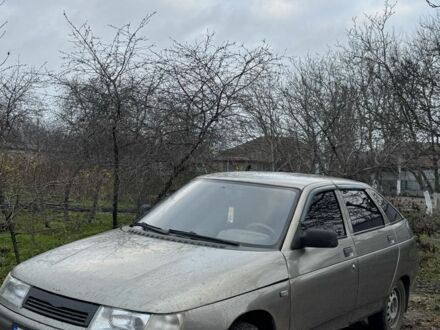 Серый ВАЗ 2112, объемом двигателя 1.5 л и пробегом 200 тыс. км за 950 $, фото 1 на Automoto.ua