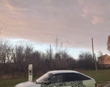 Серый ВАЗ 2112, объемом двигателя 1.5 л и пробегом 2 тыс. км за 1399 $, фото 1 на Automoto.ua