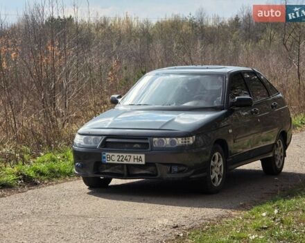 Серый ВАЗ 2112, объемом двигателя 1.5 л и пробегом 94 тыс. км за 2300 $, фото 1 на Automoto.ua