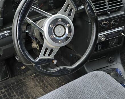 Серый ВАЗ 2112, объемом двигателя 1.5 л и пробегом 200 тыс. км за 800 $, фото 1 на Automoto.ua