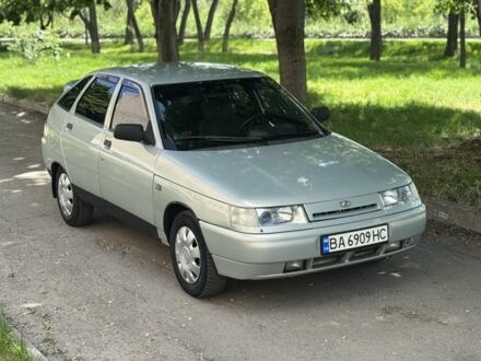 ВАЗ 2112 2003 у Дніпро (Дніпропетровську) на Automoto.ua Сірий ВАЗ 2112, об'ємом двигуна 1.5 л та пробігом 250 тис. км за 2000 $, фото 1 на Automoto.ua