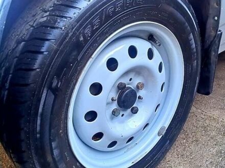 Серый ВАЗ 2112, объемом двигателя 1.6 л и пробегом 200 тыс. км за 2500 $, фото 1 на Automoto.ua