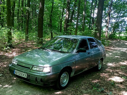 Сірий ВАЗ 2112, об'ємом двигуна 1.6 л та пробігом 200 тис. км за 2000 $, фото 1 на Automoto.ua