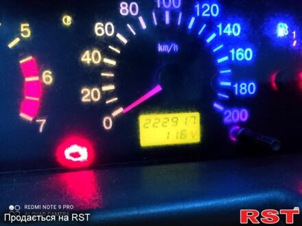 ВАЗ 2112 2006 у Донецьку на Automoto.ua Сірий ВАЗ 2112, об'ємом двигуна 1.6 л та пробігом 220 тис. км за 1430 $, фото 1 на Automoto.ua