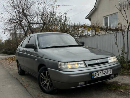 Серый ВАЗ 2112, объемом двигателя 1.6 л и пробегом 130 тыс. км за 3000 $, фото 1 на Automoto.ua