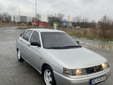 Серый ВАЗ 2112, объемом двигателя 1.6 л и пробегом 263 тыс. км за 950 $, фото 1 на Automoto.ua