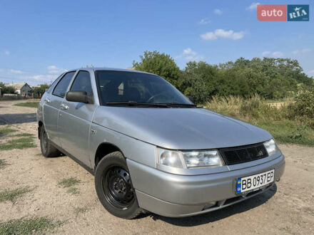 ВАЗ 2112 2006 в Изюме на Automoto.ua Серый ВАЗ 2112, объемом двигателя 1.6 л и пробегом 157 тыс. км за 2299 $, фото 1 на Automoto.ua