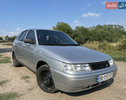 Серый ВАЗ 2112, объемом двигателя 1.6 л и пробегом 157 тыс. км за 2499 $, фото 1 на Automoto.ua