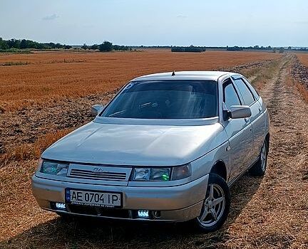 Серый ВАЗ 2112, объемом двигателя 1.6 л и пробегом 266 тыс. км за 2200 $, фото 1 на Automoto.ua