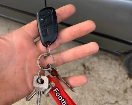 Серый ВАЗ 2112, объемом двигателя 1.6 л и пробегом 280 тыс. км за 1400 $, фото 1 на Automoto.ua