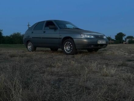 Серый ВАЗ 2112, объемом двигателя 1.6 л и пробегом 340 тыс. км за 1500 $, фото 1 на Automoto.ua