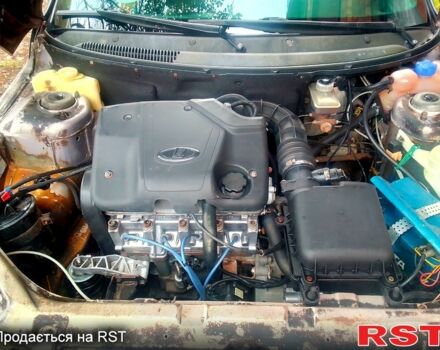 Серый ВАЗ 2112, объемом двигателя 1.6 л и пробегом 228 тыс. км за 1800 $, фото 1 на Automoto.ua