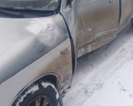 Сірий ВАЗ 2112, об'ємом двигуна 1.6 л та пробігом 180 тис. км за 700 $, фото 1 на Automoto.ua