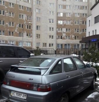 Серый ВАЗ 2112, объемом двигателя 1.6 л и пробегом 237 тыс. км за 1800 $, фото 1 на Automoto.ua