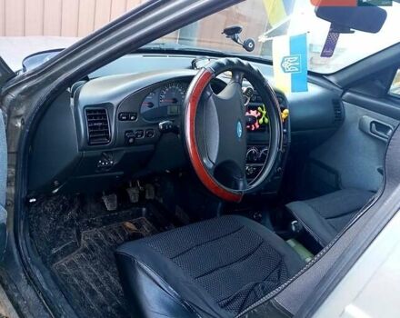 Серый ВАЗ 2112, объемом двигателя 1.6 л и пробегом 270 тыс. км за 2650 $, фото 1 на Automoto.ua