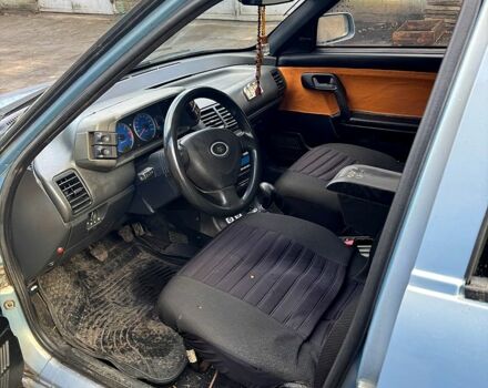 Синий ВАЗ 2112, объемом двигателя 1.5 л и пробегом 147 тыс. км за 1700 $, фото 4 на Automoto.ua
