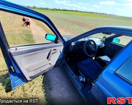 Синій ВАЗ 2112, об'ємом двигуна 1.5 л та пробігом 174 тис. км за 1600 $, фото 5 на Automoto.ua
