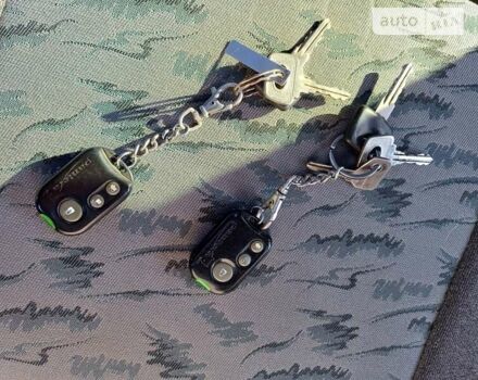 Синій ВАЗ 2112, об'ємом двигуна 1.6 л та пробігом 220 тис. км за 2100 $, фото 13 на Automoto.ua