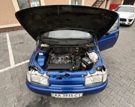 Синий ВАЗ 2112, объемом двигателя 1.6 л и пробегом 180 тыс. км за 1700 $, фото 3 на Automoto.ua