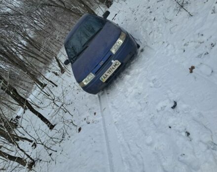 Синий ВАЗ 2112, объемом двигателя 1.5 л и пробегом 60 тыс. км за 1900 $, фото 1 на Automoto.ua