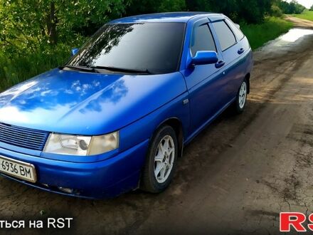 Синий ВАЗ 2112, объемом двигателя 1.5 л и пробегом 300 тыс. км за 2000 $, фото 1 на Automoto.ua