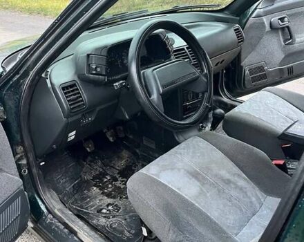 Зеленый ВАЗ 2112, объемом двигателя 1.6 л и пробегом 147 тыс. км за 1900 $, фото 5 на Automoto.ua