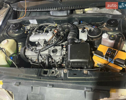 Зелений ВАЗ 2112, об'ємом двигуна 1.6 л та пробігом 138 тис. км за 2200 $, фото 9 на Automoto.ua