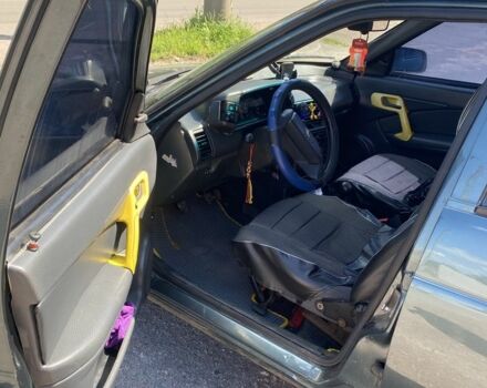 ВАЗ 2112 2006 в Ичне на Automoto.ua Зеленый ВАЗ 2112, объемом двигателя 0 л и пробегом 223 тыс. км за 2900 $, фото 4 на Automoto.ua