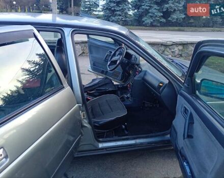 Зелений ВАЗ 2112, об'ємом двигуна 1.6 л та пробігом 260 тис. км за 2100 $, фото 4 на Automoto.ua