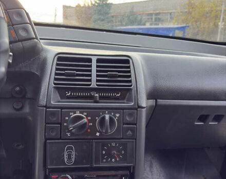 Зелений ВАЗ 2112, об'ємом двигуна 1.6 л та пробігом 200 тис. км за 2000 $, фото 11 на Automoto.ua