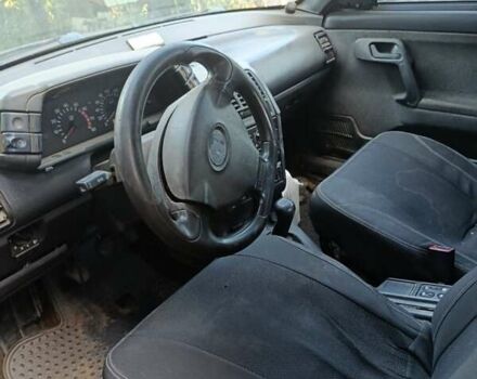 Зелений ВАЗ 2112, об'ємом двигуна 1 л та пробігом 227 тис. км за 1042 $, фото 2 на Automoto.ua