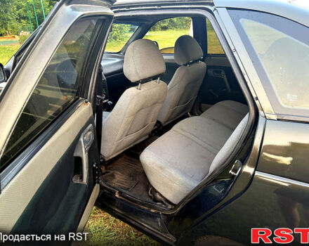 Зеленый ВАЗ 2112, объемом двигателя 1.6 л и пробегом 0 тыс. км за 2000 $, фото 4 на Automoto.ua