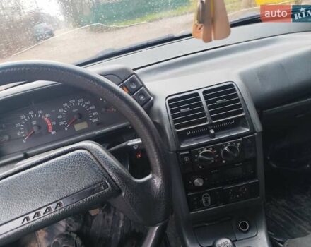 Зеленый ВАЗ 2112, объемом двигателя 1.6 л и пробегом 250 тыс. км за 1200 $, фото 5 на Automoto.ua