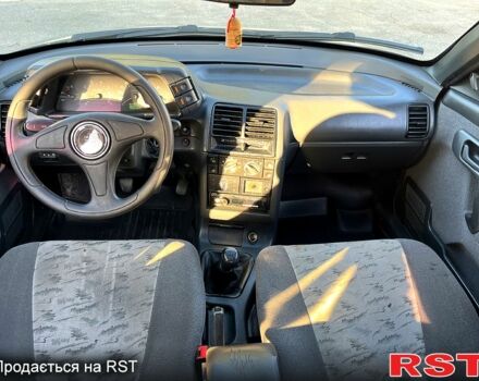 Зеленый ВАЗ 2112, объемом двигателя 1.6 л и пробегом 262 тыс. км за 1900 $, фото 3 на Automoto.ua