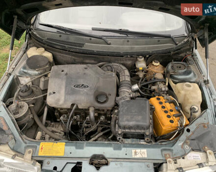 Зеленый ВАЗ 2112, объемом двигателя 1.6 л и пробегом 236 тыс. км за 1150 $, фото 9 на Automoto.ua