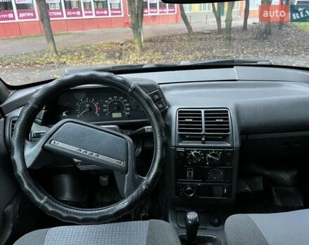 Зеленый ВАЗ 2112, объемом двигателя 1.6 л и пробегом 174 тыс. км за 2600 $, фото 10 на Automoto.ua