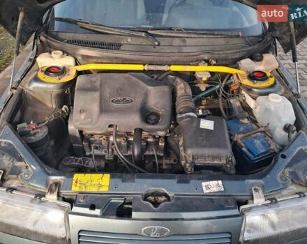 Зелений ВАЗ 2112, об'ємом двигуна 1.6 л та пробігом 157 тис. км за 1100 $, фото 4 на Automoto.ua