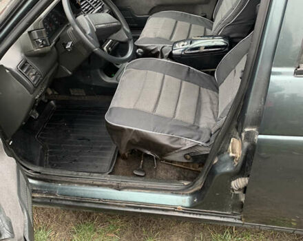 Зеленый ВАЗ 2112, объемом двигателя 1.6 л и пробегом 236 тыс. км за 1150 $, фото 7 на Automoto.ua