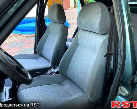 ВАЗ 2112 2007 в Первомайск на Automoto.ua Зеленый ВАЗ 2112, объемом двигателя 1.6 л и пробегом 200 тыс. км за 3200 $, фото 7 на Automoto.ua