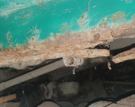 Зелений ВАЗ 2112, об'ємом двигуна 10 л та пробігом 3 тис. км за 650 $, фото 6 на Automoto.ua