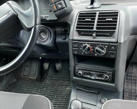 Зеленый ВАЗ 2112, объемом двигателя 1.6 л и пробегом 141 тыс. км за 1900 $, фото 12 на Automoto.ua