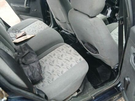 Зелений ВАЗ 2112, об'ємом двигуна 1.6 л та пробігом 199 тис. км за 1400 $, фото 1 на Automoto.ua