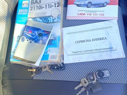 ВАЗ 2112 2007 у Путивле на Automoto.ua Зелений ВАЗ 2112, об'ємом двигуна 1.6 л та пробігом 119 тис. км за 3250 $, фото 1 на Automoto.ua