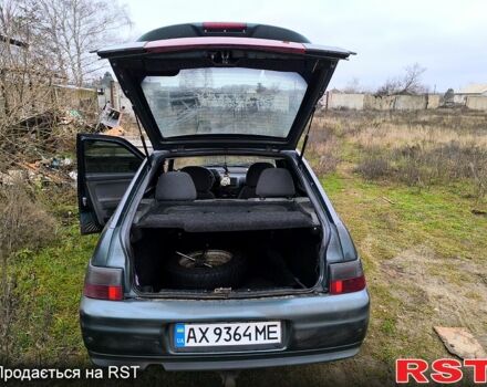 Зеленый ВАЗ 2112, объемом двигателя 1.6 л и пробегом 300 тыс. км за 1650 $, фото 1 на Automoto.ua