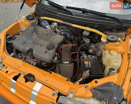 Оранжевый ВАЗ 2112, объемом двигателя 1.6 л и пробегом 124 тыс. км за 1700 $, фото 5 на Automoto.ua