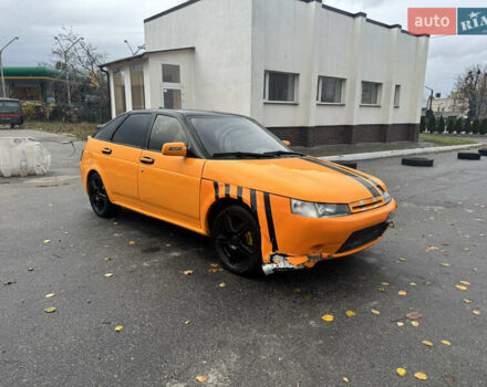 Оранжевый ВАЗ 2112, объемом двигателя 1.6 л и пробегом 124 тыс. км за 1700 $, фото 2 на Automoto.ua